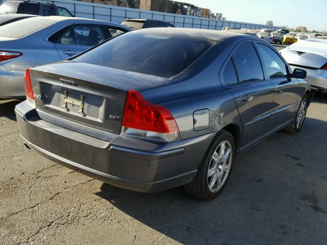 YV1RS592052471929 - 2005 VOLVO S60 2.5T CHARCOAL photo 4