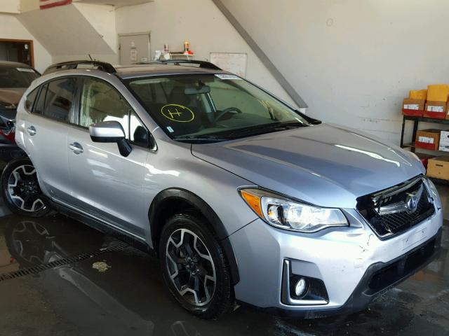 JF2GPABC6HH273675 - 2017 SUBARU CROSSTREK GRAY photo 1