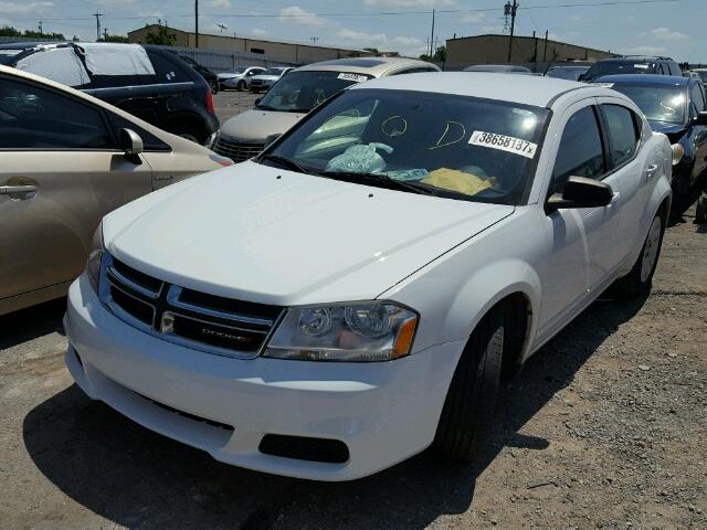 1C3CDZAB8CN274757 - 2012 DODGE AVENGER SE WHITE photo 2