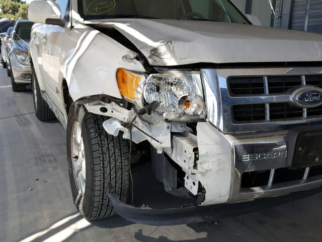 1FMCU49339KB55239 - 2009 FORD ESCAPE HYB WHITE photo 9