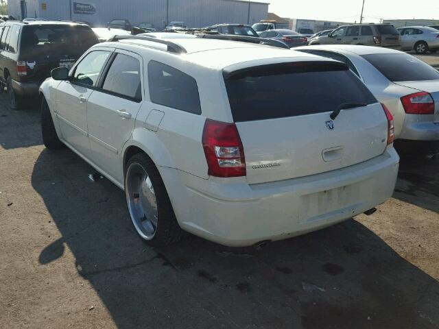 2D4GV58215H177102 - 2005 DODGE MAGNUM R/T WHITE photo 3