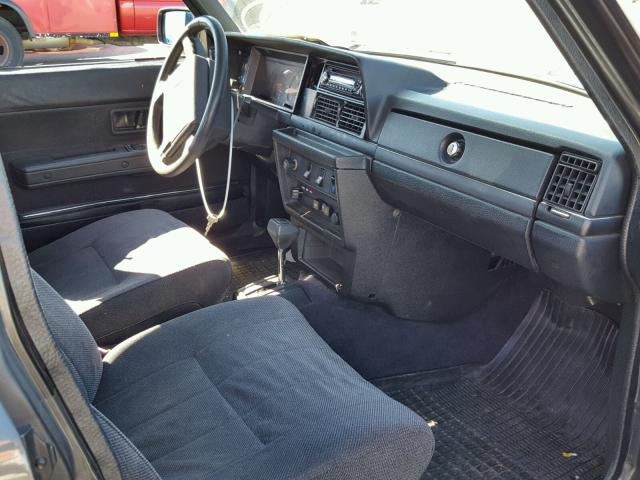 YV1AA8841M1430475 - 1991 VOLVO 240 GRAY photo 5