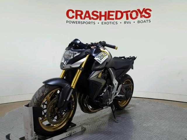 ZDCSC6012EF215274 - 2014 HONDA CB1000 R GRAY photo 4