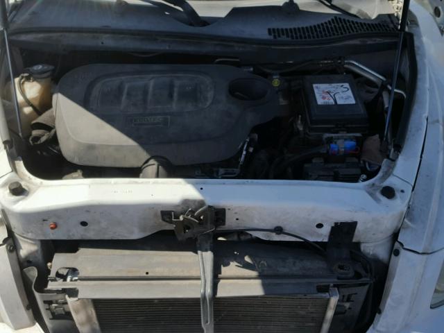 3GNBAAFW0BS647959 - 2011 CHEVROLET HHR LS WHITE photo 7