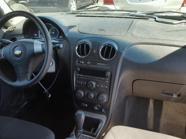 3GNBAAFW0BS647959 - 2011 CHEVROLET HHR LS WHITE photo 9