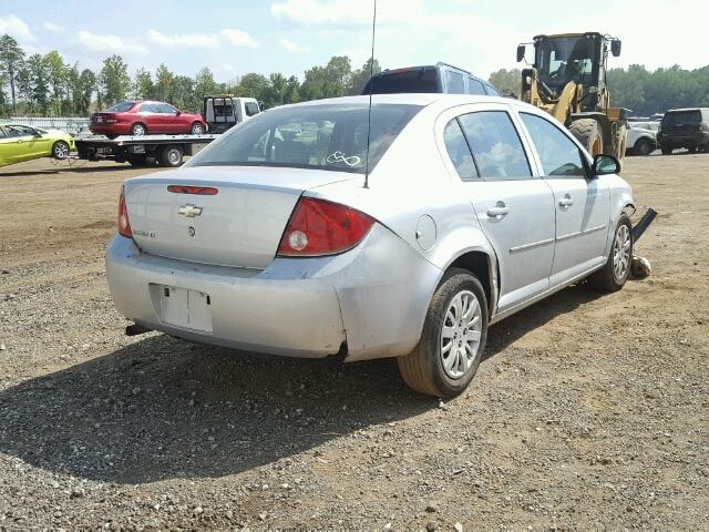 1G1AT58H397292789 - 2009 CHEVROLET COBALT LT SILVER photo 4