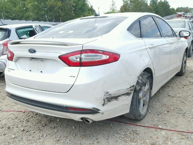 1FA6P0H74E5358614 - 2014 FORD FUSION WHITE photo 4