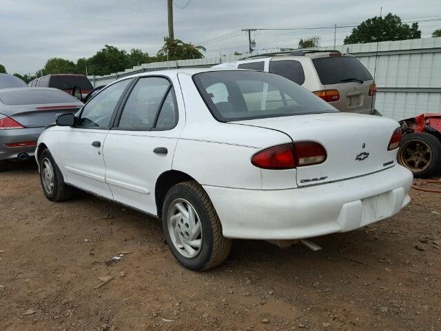 1G1JC5240W7260318 - 1998 CHEVROLET CAVALIER WHITE photo 3