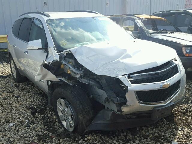 1GNEV23D79S130352 - 2009 CHEVROLET TRAVERSE L SILVER photo 1