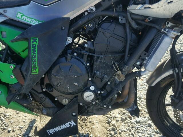 JKAEXEJ15HDA02012 - 2017 KAWASAKI EX650 J ორფეროვანი ფოტო 7