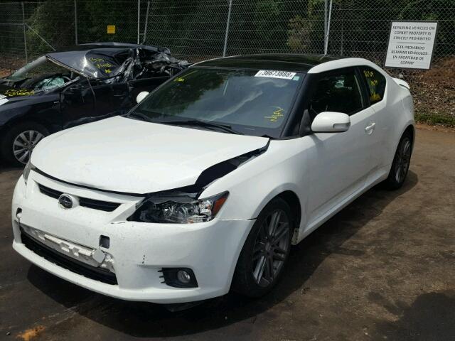 JTKJF5C79D3049851 - 2013 TOYOTA SCION TC 白色 照片 2