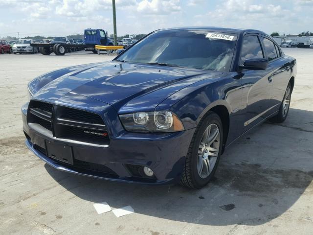 2C3CDXCT4EH159286 - 2014 DODGE CHARGER R/ BLUE photo 2