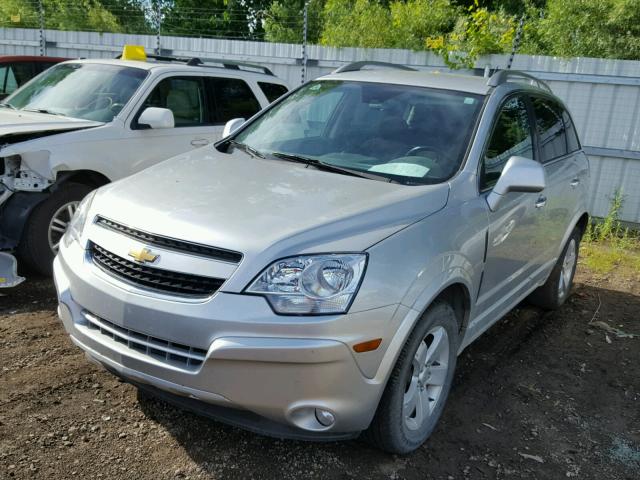 3GNAL3E52CS624906 - 2012 CHEVROLET CAPTIVA SP SILVER photo 2