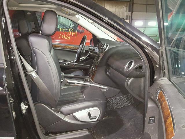 4JGBB75E57A203269 - 2007 MERCEDES-BENZ ML 500 BLACK photo 5