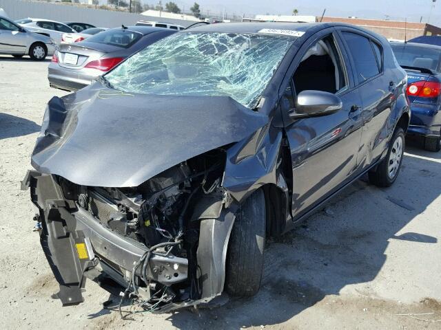 JTDKDTB33E1561929 - 2014 TOYOTA PRIUS C GRAY photo 2