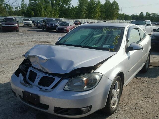 1G2AL15F077410429 - 2007 PONTIAC G5 RED photo 2