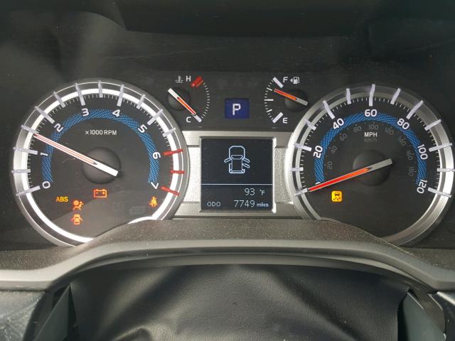 JTEBU5JR8H5458418 - 2017 TOYOTA 4RUNNER SR BLACK photo 8