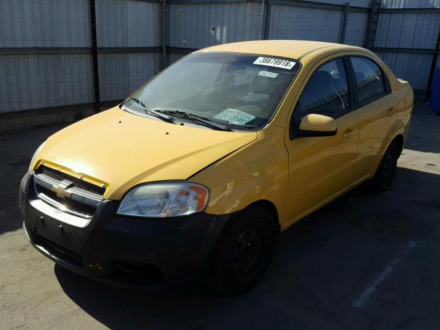 KL1TD5DE0AB113268 - 2010 CHEVROLET AVEO LS YELLOW photo 2