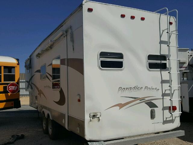 4V0FC32284A000402 - 2004 CROS ALL MODELS WHITE photo 3