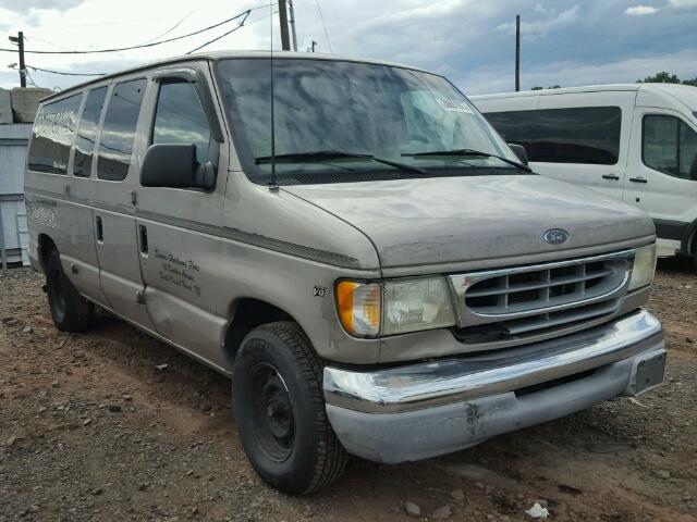 1FMRE11LX2HA76106 - 2002 FORD ECONOLINE GOLD photo 1