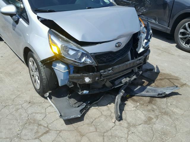 KNADM4A33E6323823 - 2014 KIA RIO LX SILVER photo 9