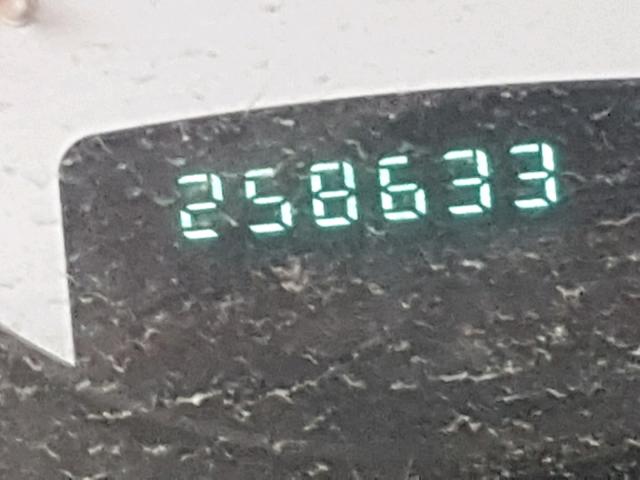 3D7KU28CX4G202357 - 2004 DODGE RAM 2500 S GOLD photo 8