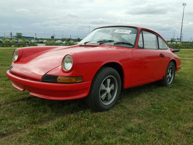 12803189 - 1968 PORSCHE 912 RED photo 2