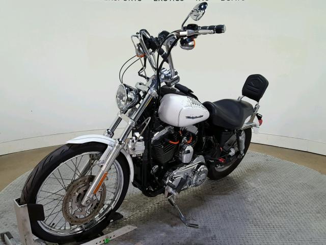 1HD1CGP185K452856 - 2005 HARLEY-DAVIDSON XL1200 C WHITE photo 4