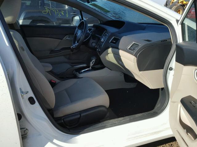 2HGFB2F66DH537308 - 2013 HONDA CIVIC HF WHITE photo 5