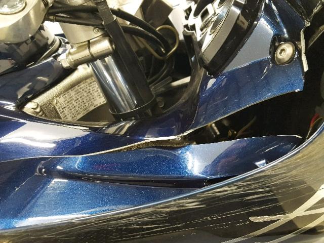 JKAZX9C114A015452 - 2004 KAWASAKI ZX1200 C BLUE photo 17