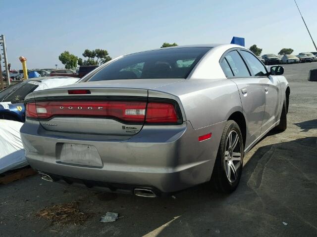 2C3CDXBG3EH129507 - 2014 DODGE CHARGER GRAY photo 4