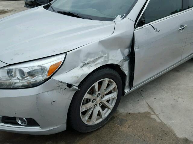 1G11E5SAXGF103029 - 2016 CHEVROLET MALIBU LIM 银色 照片 9