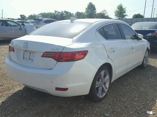 19VDE2E56DE000903 - 2013 ACURA ILX 24 PRE 白色 照片 4