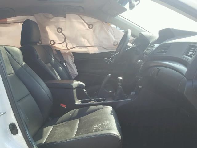 19VDE2E56DE000903 - 2013 ACURA ILX 24 PRE 白色 照片 5