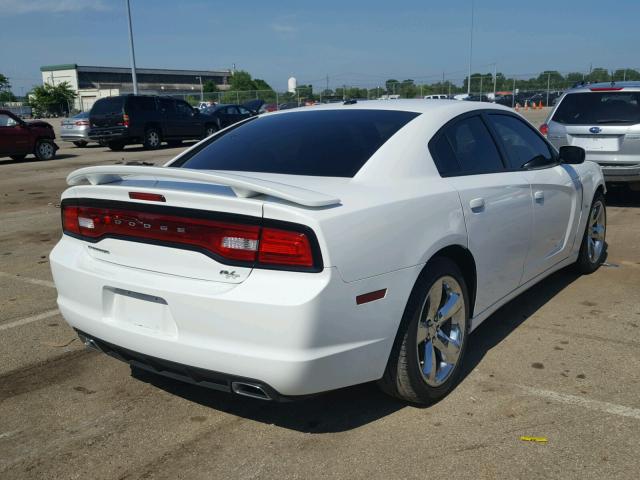 2C3CDXCT4EH338458 - 2014 DODGE CHARGER R/ WHITE photo 4