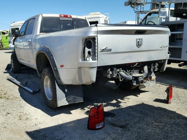 3C63RRHL9EG123683 - 2014 RAM 3500 SLT SILVER photo 3