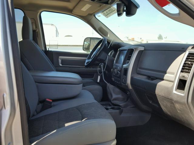 3C63RRHL9EG123683 - 2014 RAM 3500 SLT SILVER photo 5