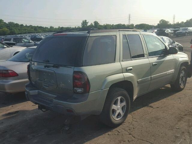 1GNDT13SX32145865 - 2003 CHEVROLET TRAILBLAZE GREEN photo 4