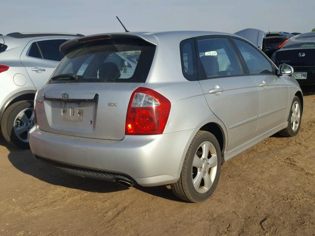 KNAFE161385012849 - 2008 KIA SPECTRA5 5 SILVER photo 4