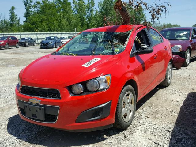 1G1JB5SH7E4209808 - 2014 CHEVROLET SONIC LS RED photo 2