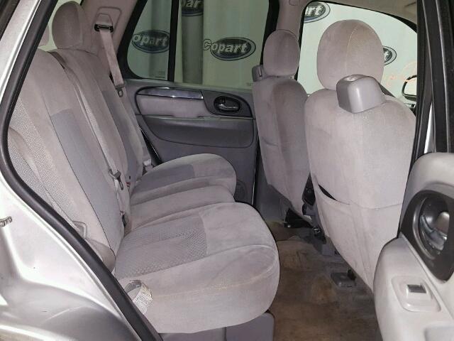 1GKDS13S482210930 - 2008 GMC ENVOY SILVER photo 6