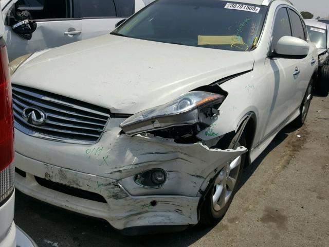 JNKAJ09E99M900478 - 2009 INFINITI EX35 BASE WHITE photo 2