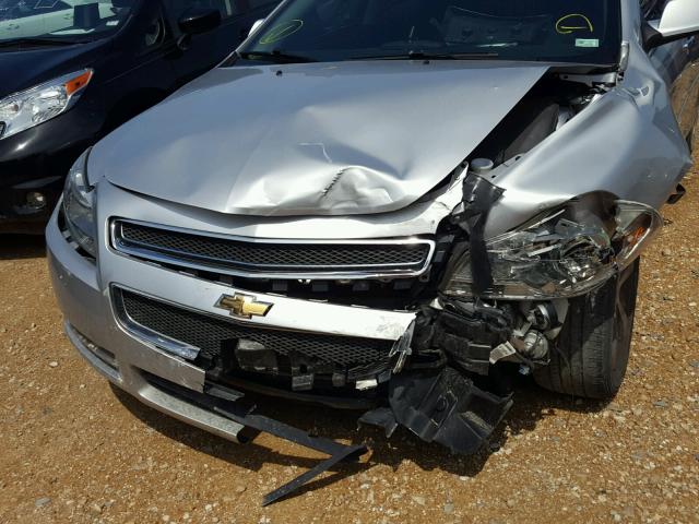1G1ZC5EUXCF106666 - 2012 CHEVROLET MALIBU 1LT 银色 照片 9