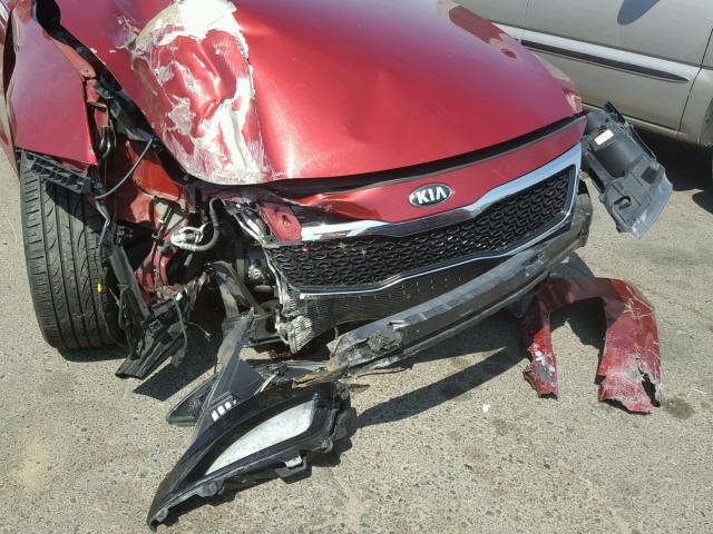 5XXGM4A78DG207486 - 2013 KIA OPTIMA LX RED photo 9