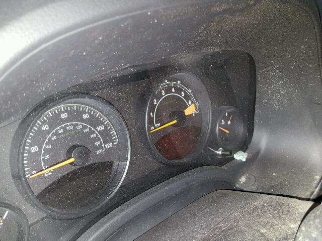 1C4NJCBA8FD138042 - 2015 JEEP COMPASS SP GRAY photo 8