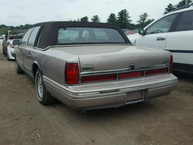 1LNLM82W1SY648688 - 1995 LINCOLN TOWN CAR S GOLD photo 3