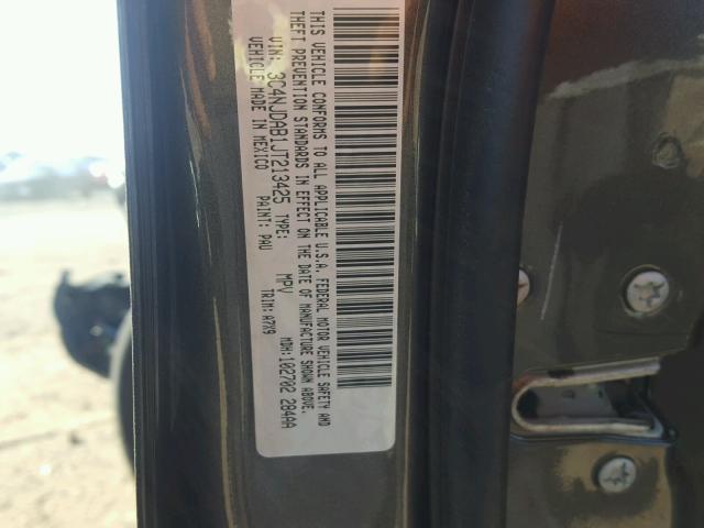 3C4NJDAB1JT213425 - 2018 JEEP COMPASS SP 灰色 照片 10