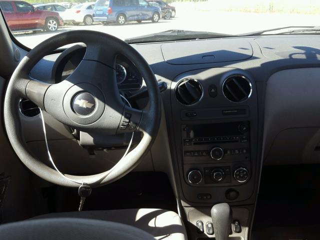 3GNDA13D08S610642 - 2008 CHEVROLET HHR LS SILVER photo 9