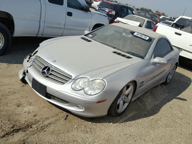 WDBSK75F26F109315 - 2006 MERCEDES-BENZ SL 500 SILVER photo 2