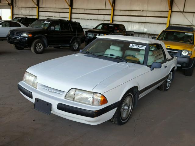 1FACP44A8LF132210 - 1990 FORD MUSTANG LX WHITE photo 2